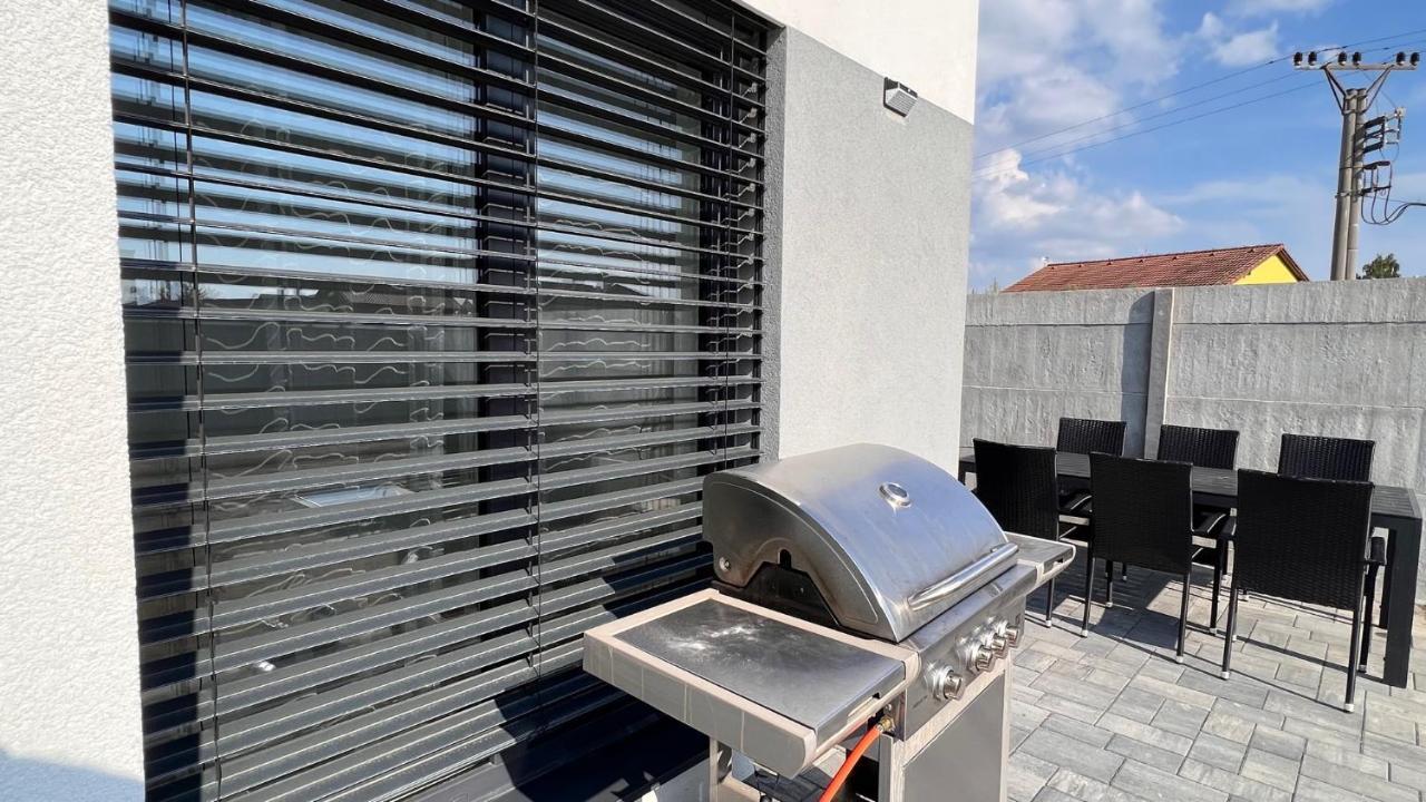 Klimatizovany Apartmanovy Dom S Virivkou, 9b Holiday home *
