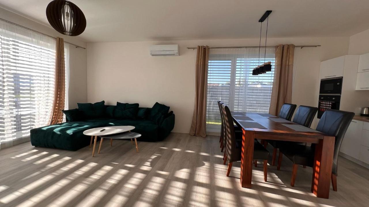 Klimatizovany Apartmanovy Dom S Virivkou, 9b Holiday home